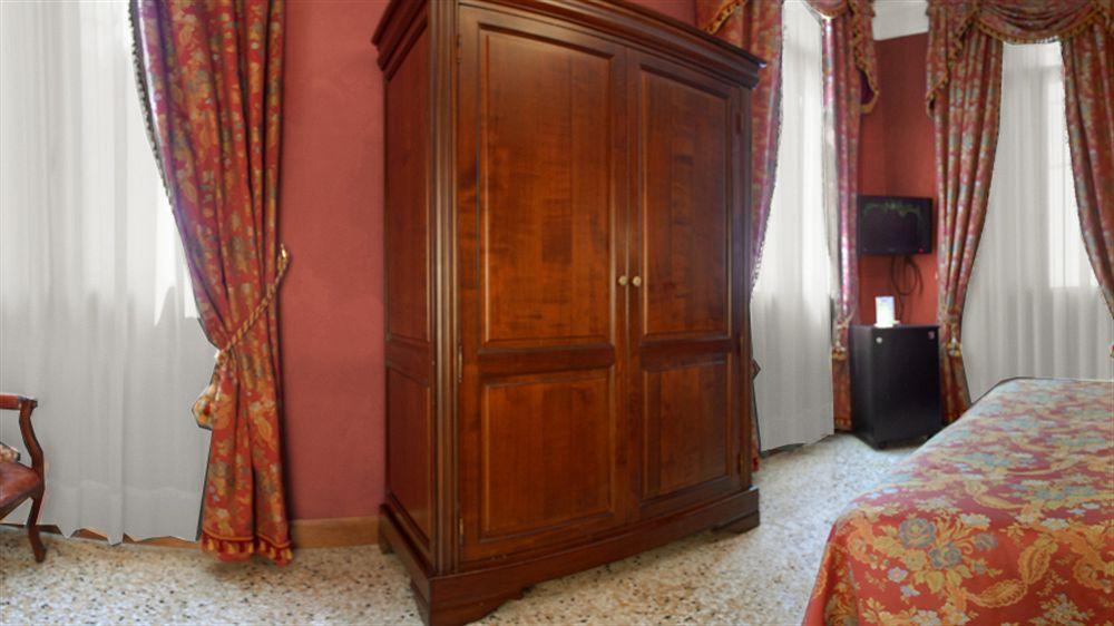 Hotel San Cassiano Ca'Favretto Venedig Exterior foto